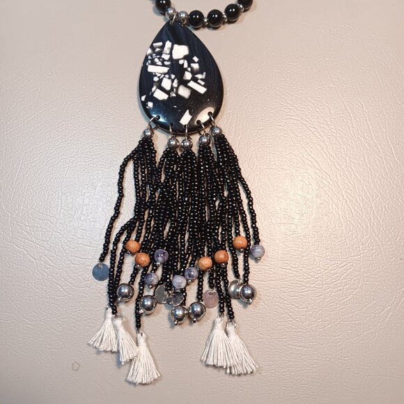 Cato black pendant statement necklace & black rectangular rhinestone earrings - Picture 3 of 10